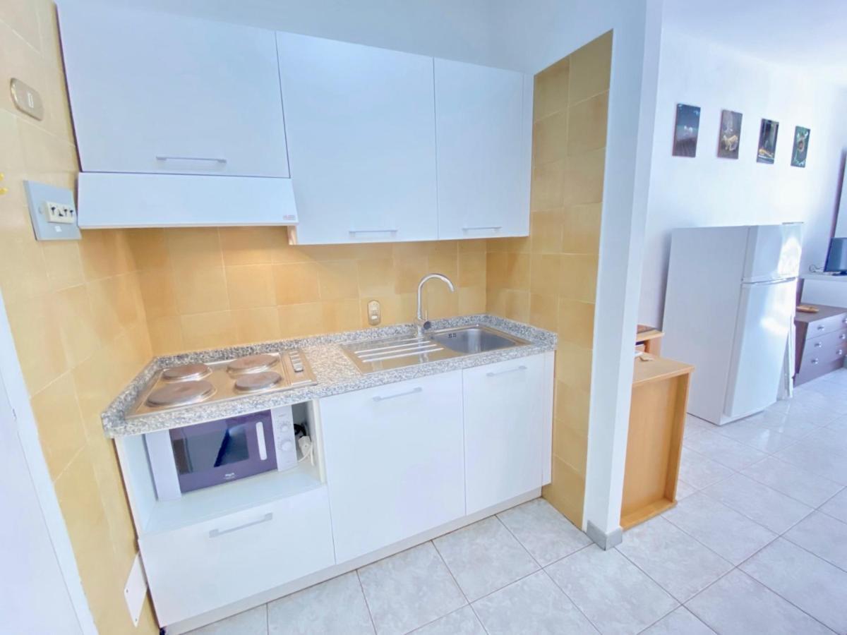 Apartments Via Dei Platani 마리나디비보나 외부 사진